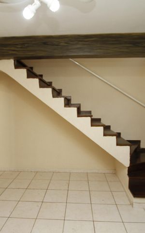 Casa de condomínio à venda com 75m², 2 quartos e 1 vagaSala