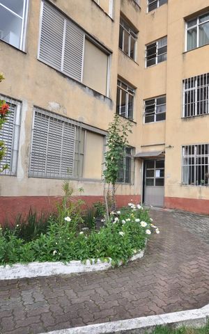 Apartamento à venda com 65m², 2 quartos e sem vagaEntrada do Bloco