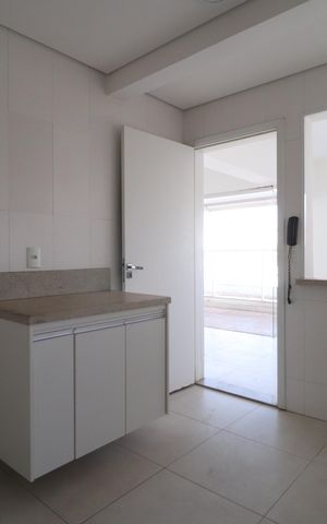 Apartamento para alugar com 119m², 3 quartos e 2 vagasCozinha