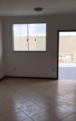 Casa à venda com 70m², 2 quartos e sem vaga Casa à venda com 70m², 2 quartos e sem vagaSala