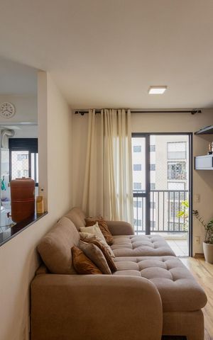 Apartamento à venda com 50m², 2 quartos e 1 vaga Apartamento à venda com 50m², 2 quartos e 1 vagaSala