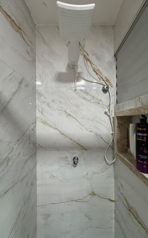 Apartamento à venda com 85m², 2 quartos e 1 vaga Apartamento à venda com 85m², 2 quartos e 1 vagaBanheiro da Suíte
