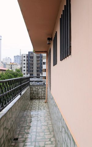 Apartamento à venda com 190m², 4 quartos e 2 vagas Apartamento à venda com 190m², 4 quartos e 2 vagasVaranda da Sala
