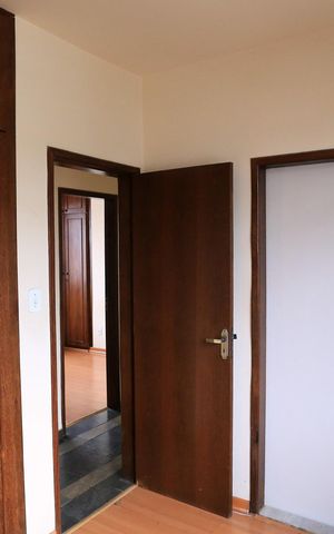 Apartamento à venda com 190m², 4 quartos e 2 vagas Apartamento à venda com 190m², 4 quartos e 2 vagasSuíte