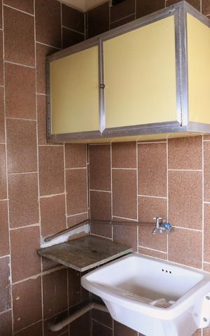 Apartamento à venda com 190m², 4 quartos e 2 vagas Apartamento à venda com 190m², 4 quartos e 2 vagasÁrea de Serviço