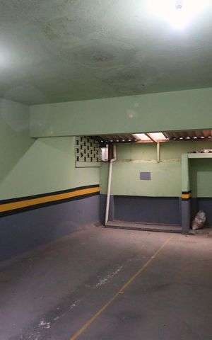 Apartamento à venda com 190m², 4 quartos e 2 vagas Apartamento à venda com 190m², 4 quartos e 2 vagasGaragem