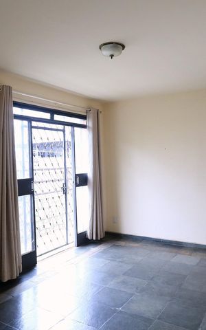 Apartamento à venda com 190m², 4 quartos e 2 vagas Apartamento à venda com 190m², 4 quartos e 2 vagasSala