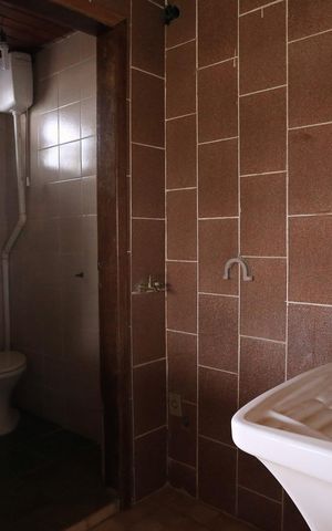 Apartamento à venda com 190m², 4 quartos e 2 vagas Apartamento à venda com 190m², 4 quartos e 2 vagasÁrea de Serviço