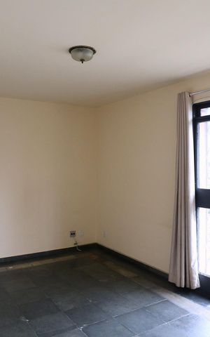 Apartamento à venda com 190m², 4 quartos e 2 vagas Apartamento à venda com 190m², 4 quartos e 2 vagasSala