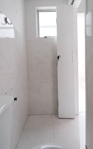 Casa de condomínio para alugar com 100m², 2 quartos e 2 vagasLavabo