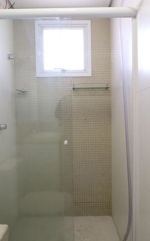 Apartamento para alugar com 240m², 4 quartos e 3 vagasBanheiro do Quarto 1