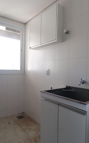 Apartamento para alugar com 240m², 4 quartos e 3 vagasÁrea de Serviço