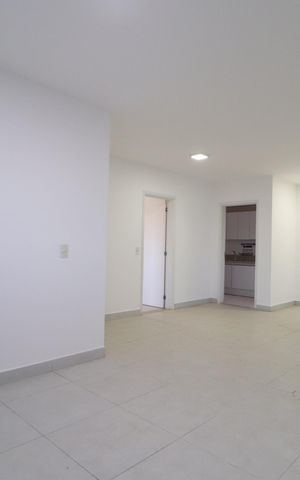 Apartamento para alugar com 240m², 4 quartos e 3 vagasSala