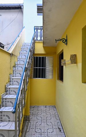 Casa à venda com 168m², 2 quartos e 2 vagasCorredor Externo