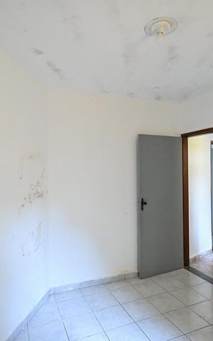 Casa à venda com 168m², 2 quartos e 2 vagasQuarto