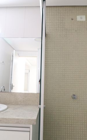 Apartamento para alugar com 112m², 3 quartos e 2 vagasBanheiro do Quarto 1