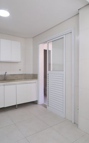 Apartamento para alugar com 112m², 3 quartos e 2 vagasCozinha
