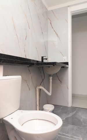 Apartamento à venda com 45m², 2 quartos e sem vagaBanheiro