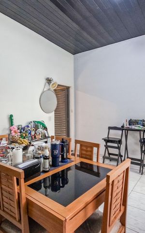 Casa à venda com 130m², 5 quartos e 2 vagas