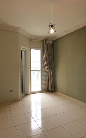 Casa à venda com 120m², 3 quartos e 2 vagasSuíte