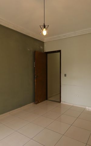 Casa à venda com 120m², 3 quartos e 2 vagasSuíte