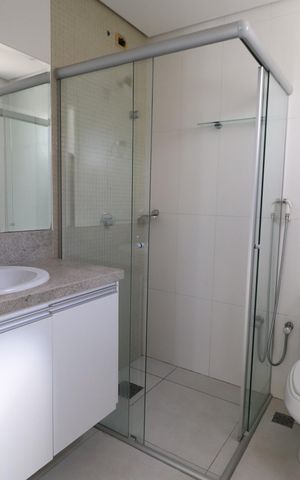 Apartamento para alugar com 109m², 3 quartos e 2 vagasBanheiro do Quarto 3