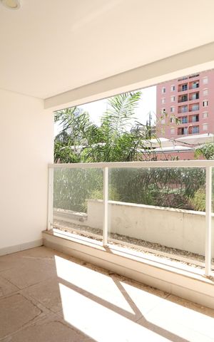 Apartamento para alugar com 109m², 3 quartos e 2 vagasVaranda