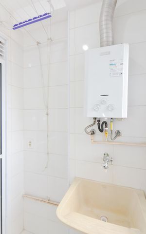 Apartamento para alugar com 60m², 3 quartos e 1 vagaÁrea de Serviço