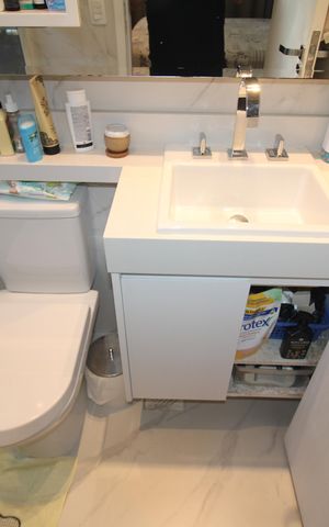 Apartamento à venda com 83m², 3 quartos e 2 vagasBanheiro