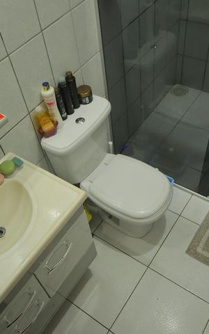 Casa para alugar com 97m², 2 quartos e 2 vagasBanheiro 