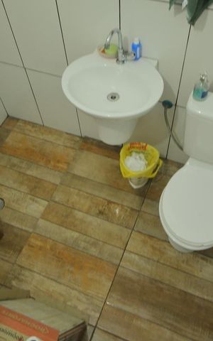 Casa para alugar com 97m², 2 quartos e 2 vagasBanheiro de serviço