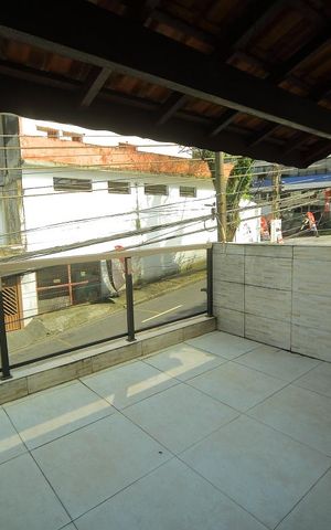 Casa para alugar com 97m², 2 quartos e 2 vagasVaranda Quarto 1 