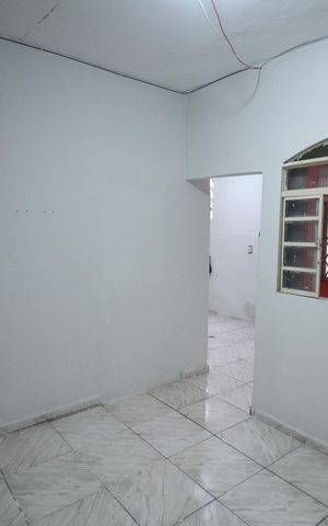 Casa para alugar com 82m², 2 quartos e 1 vagaSala