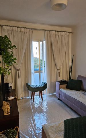 Apartamento à venda com 75m², 2 quartos e 1 vaga Apartamento à venda com 75m², 2 quartos e 1 vagaSala