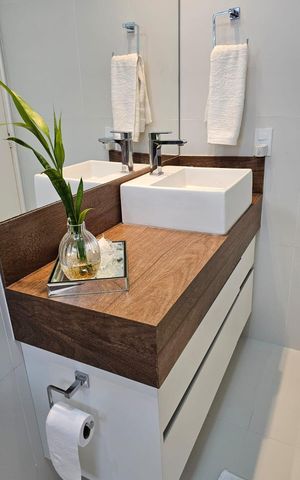 Apartamento à venda com 75m², 2 quartos e 1 vaga Apartamento à venda com 75m², 2 quartos e 1 vagaBanheiro