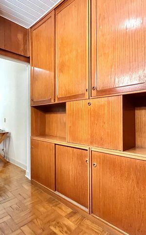 Casa para alugar com 105m², 2 quartos e 1 vaga Casa para alugar com 105m², 2 quartos e 1 vagaCloset da suíte