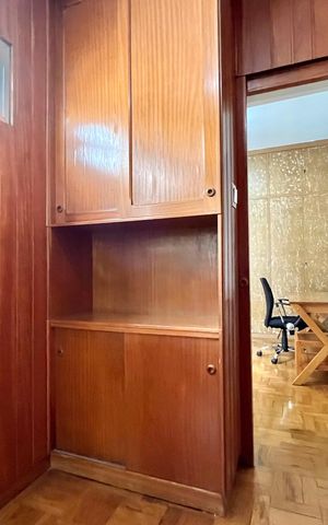 Casa para alugar com 105m², 2 quartos e 1 vaga Casa para alugar com 105m², 2 quartos e 1 vagaCloset da suíte