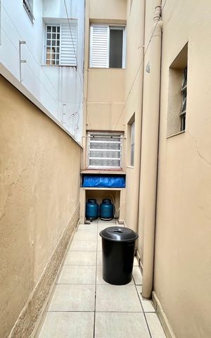 Casa para alugar com 105m², 2 quartos e 1 vaga Casa para alugar com 105m², 2 quartos e 1 vagaÁrea de Serviço