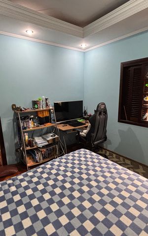 Casa à venda com 390m², 4 quartos e 4 vagas Casa à venda com 390m², 4 quartos e 4 vagasQuarto 3