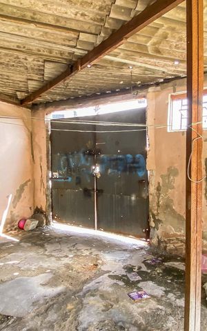 Casa à venda com 98m², 2 quartos e 1 vaga Casa à venda com 98m², 2 quartos e 1 vagaGaragem