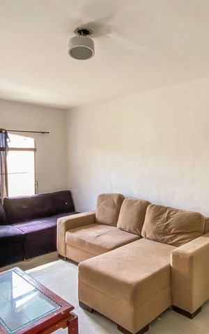 Casa à venda com 98m², 2 quartos e 1 vaga Casa à venda com 98m², 2 quartos e 1 vagaSala