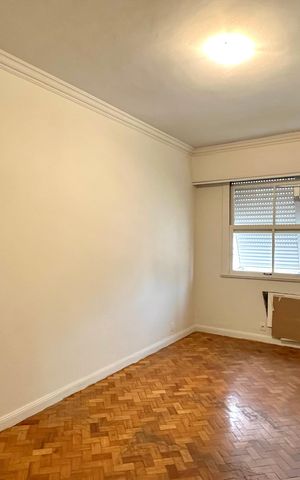 Apartamento à venda com 172m², 3 quartos e 1 vaga