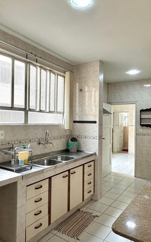 Apartamento à venda com 172m², 3 quartos e 1 vaga
