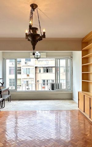 Apartamento à venda com 172m², 3 quartos e 1 vaga
