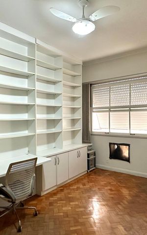 Apartamento à venda com 172m², 3 quartos e 1 vaga