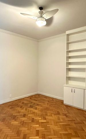Apartamento à venda com 172m², 3 quartos e 1 vaga