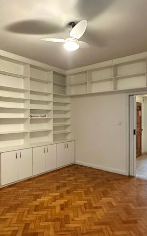 Apartamento à venda com 172m², 3 quartos e 1 vaga