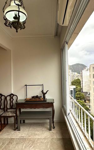 Apartamento à venda com 172m², 3 quartos e 1 vaga