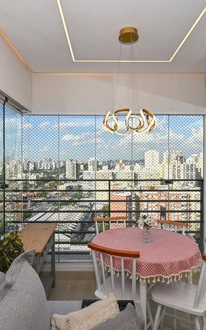 Apartamento para alugar com 60m², 2 quartos e 1 vagaVaranda
