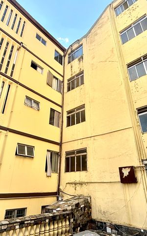 Apartamento à venda com 43m², 2 quartos e 1 vaga Apartamento à venda com 43m², 2 quartos e 1 vagaFachada